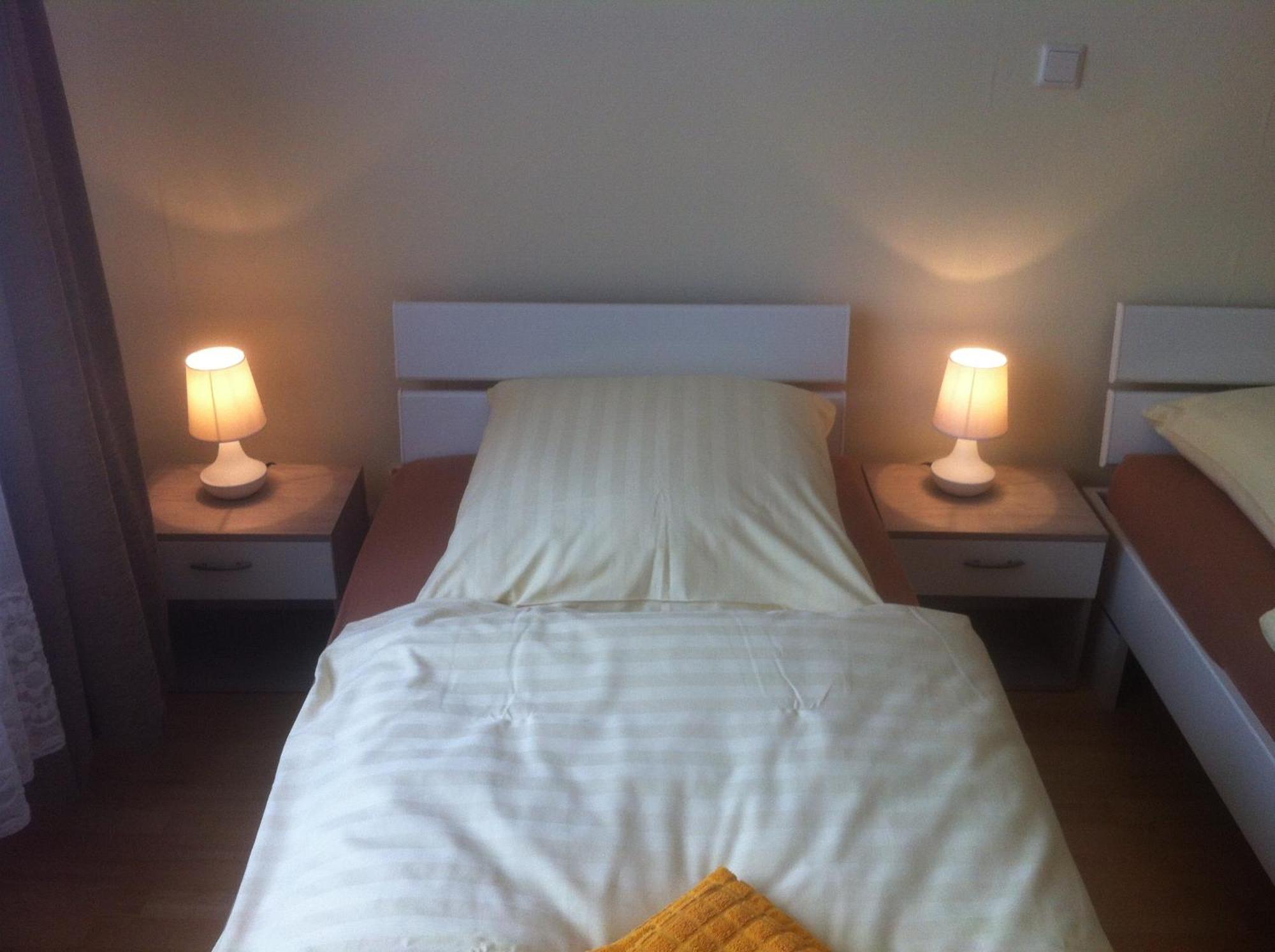 Abendsonne Apartments โคเบลนซ์ ห้อง รูปภาพ